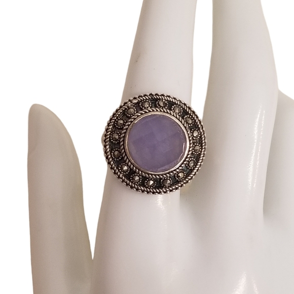 VINTAGE STERLING SILVER RING SET WITH MARCASITE &  GENUINE AMETHYST GEMSTONE - Picture 2 of 8